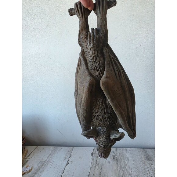 Vintage realistic rubber hanging bat Halloween lifelike life size unique - Picture 1 of 9